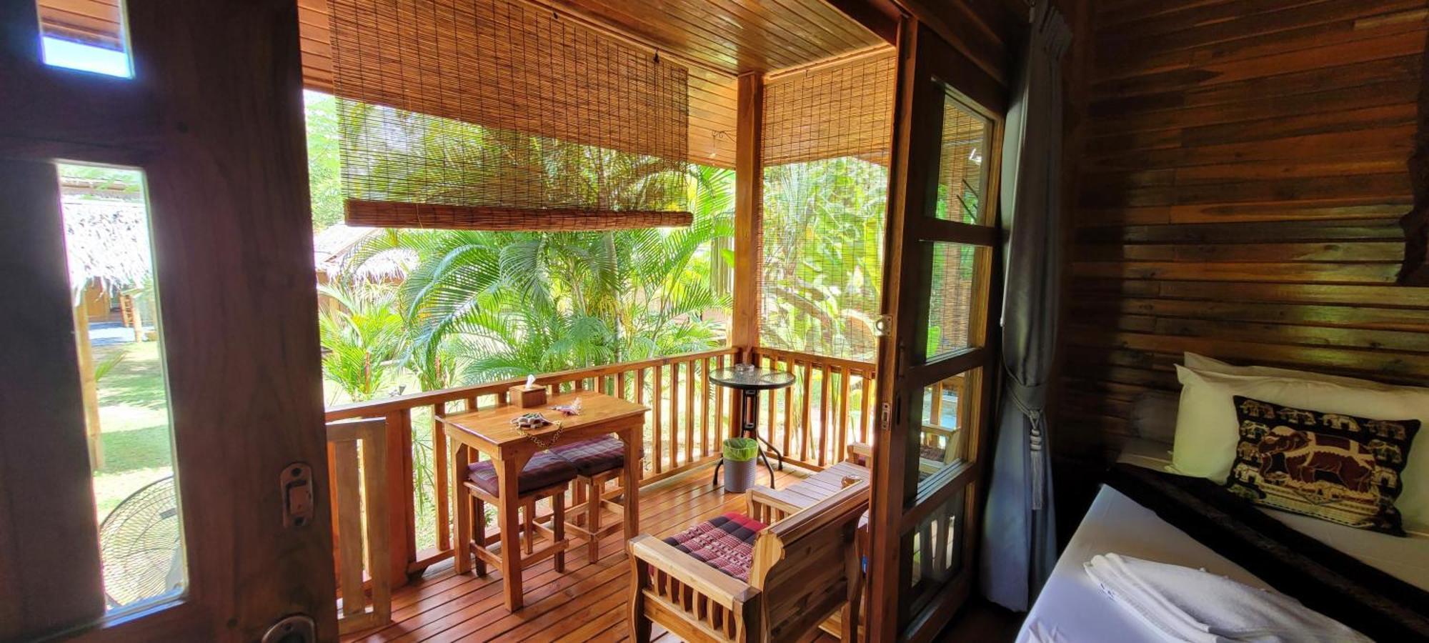 مبيت وإفطار شاطئ مينام Samui Blue Bird الغرفة الصورة