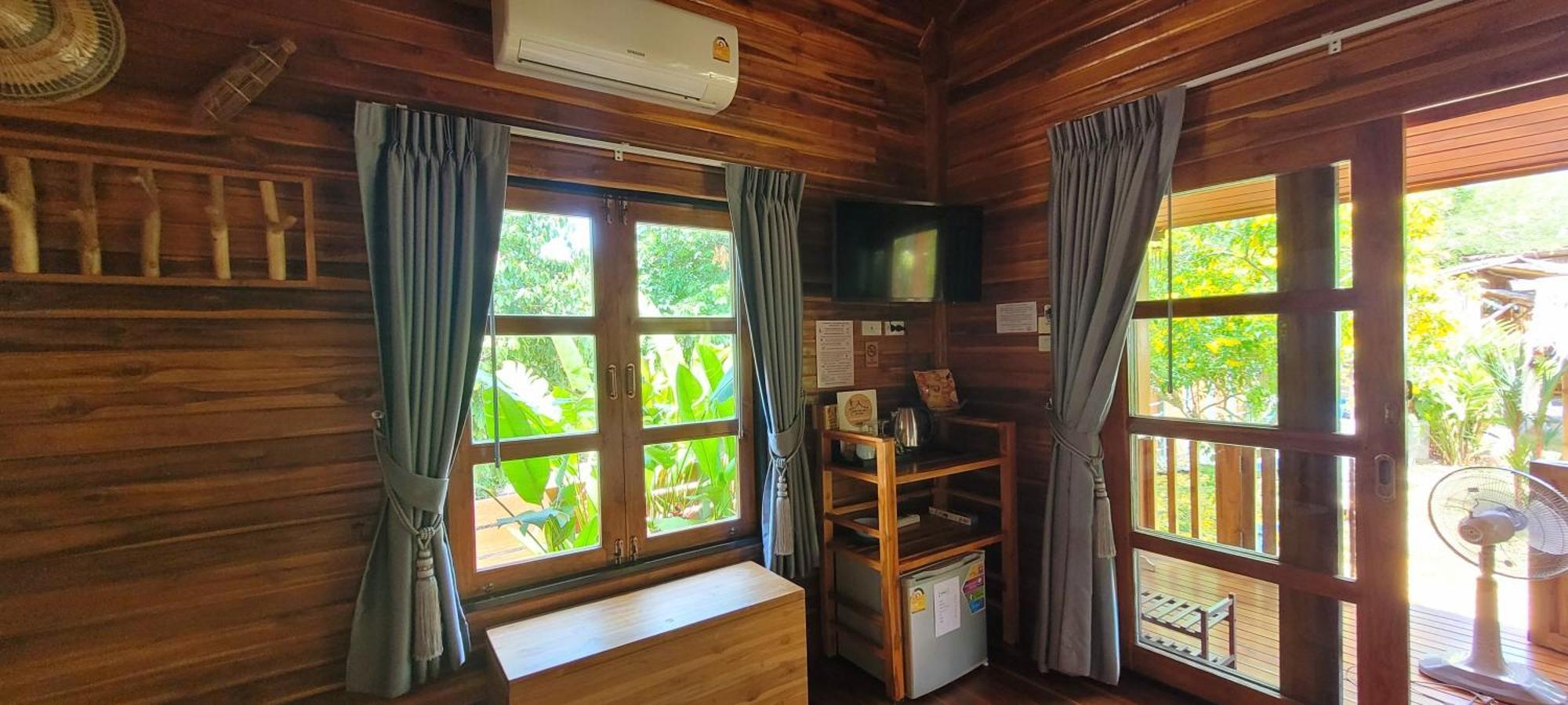 مبيت وإفطار شاطئ مينام Samui Blue Bird الغرفة الصورة